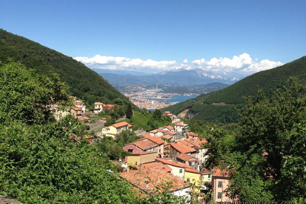 La Casetta Di Lory Apartment Biassa Luaran gambar