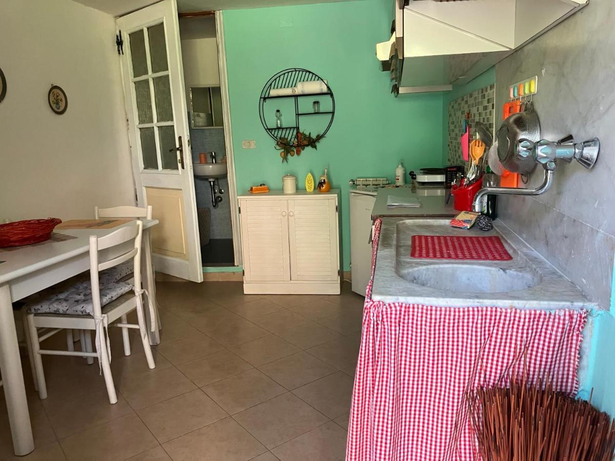 La Casetta Di Lory Apartment Biassa Luaran gambar
