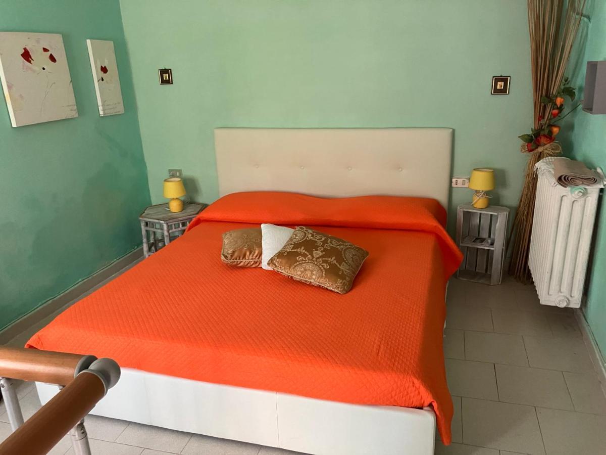 La Casetta Di Lory Apartment Biassa Luaran gambar